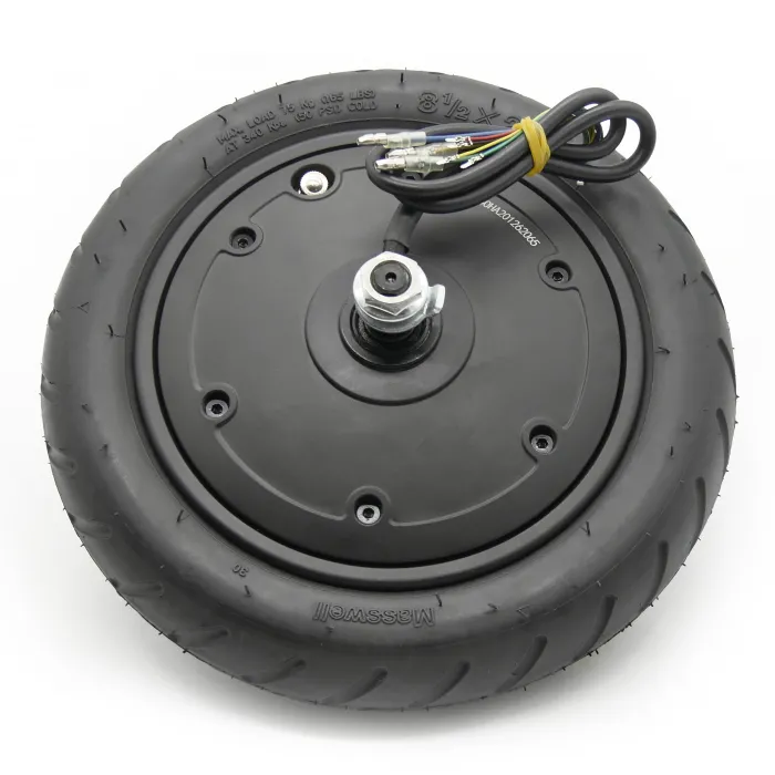 Motor 350W neumático + cámara trasera Motus Scooty 8.5 +