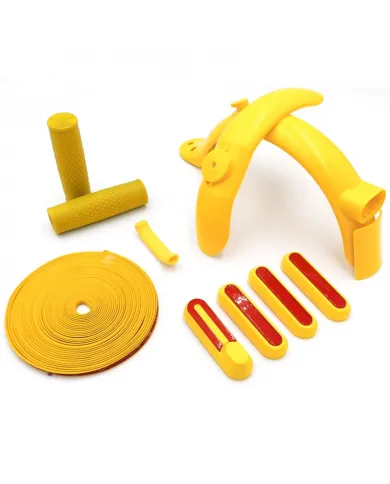 Juego amarillo para personalizar patinetes eléctricos