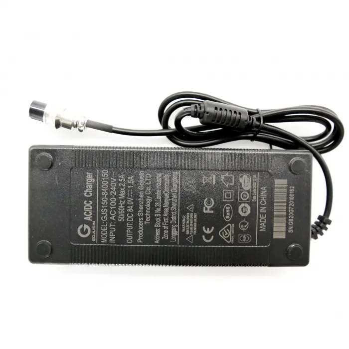 Cargador para patinete eléctrico 1,5A 84V | 7way