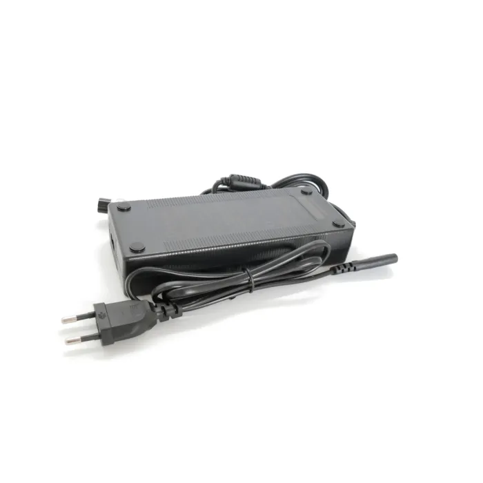 Cargador para patinete Motus PRO 10 Sport 2021 | GT 52V