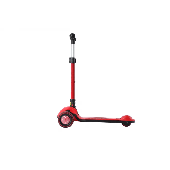 Ferrari patinete de tres ruedas FXK108 Rojo