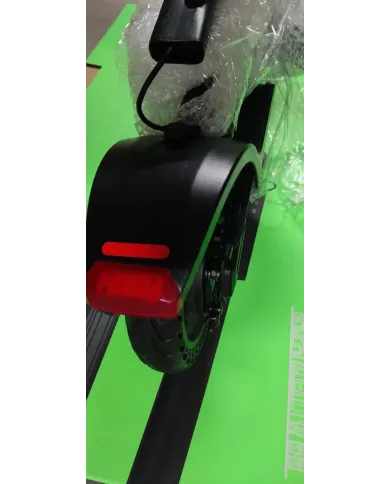 OUTLET Patinete eléctrico Land Rover 8.5 Black [B]